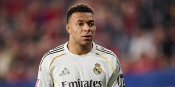 开云官网-风险激增！姆巴佩若强行复出恐致韧带断裂，无缘世界杯